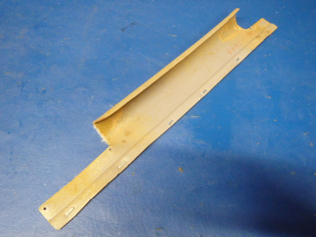 99923-12 Piper - FORMER- PANEL SIDE